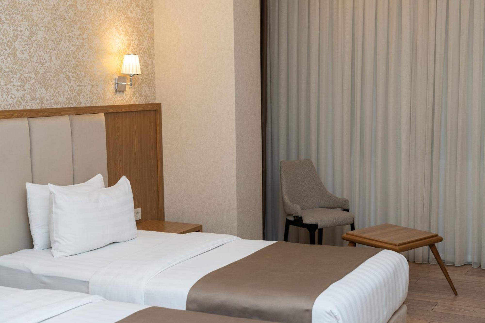 טשקנט Al Anvar Halal Hotel By Hotelpro Group מראה חיצוני תמונה