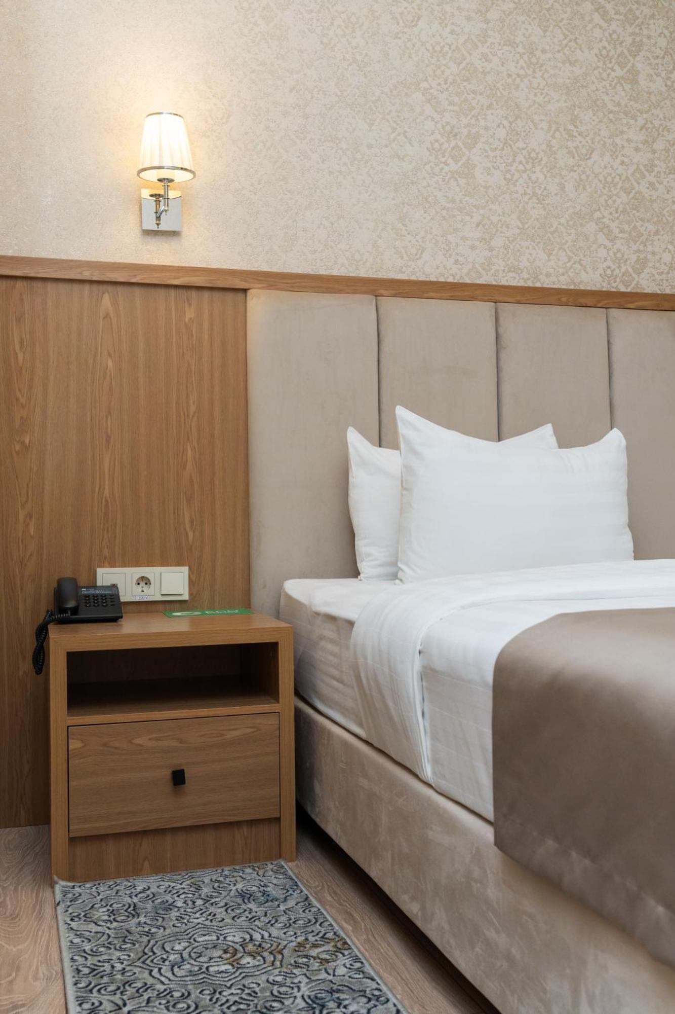 טשקנט Al Anvar Halal Hotel By Hotelpro Group מראה חיצוני תמונה